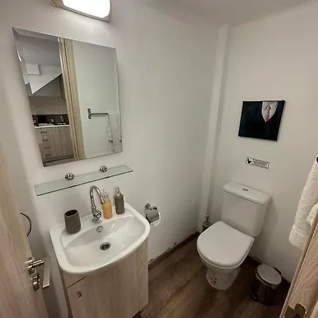 Modern Center Saripolou Limassol