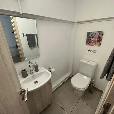 Apartment Modern Center Saripolou Limassol