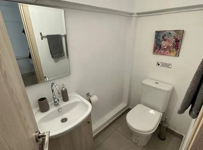 Appartamento Modern Center Saripolou Limisso